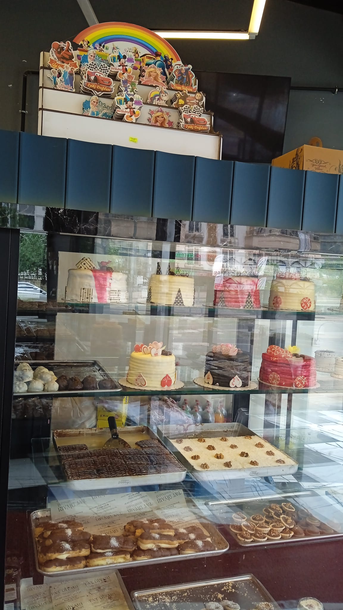 Tat Diyarı Unlu Mamülleri